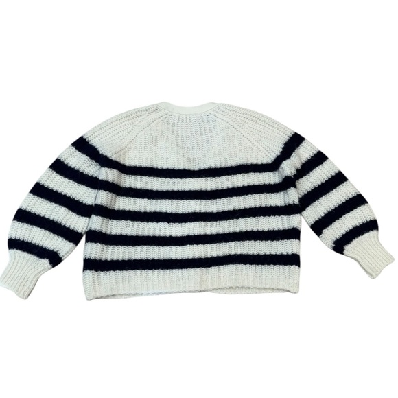 NWOT Sezane Basile Cardigan in White Navy Blue Stripe Size Large - Picture 4 of 10